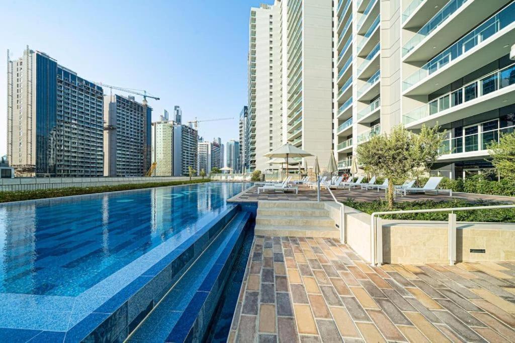 Outsider - 1br Burj Khalifa View Downtown 10min Walk To Fountain Apartment Dubai