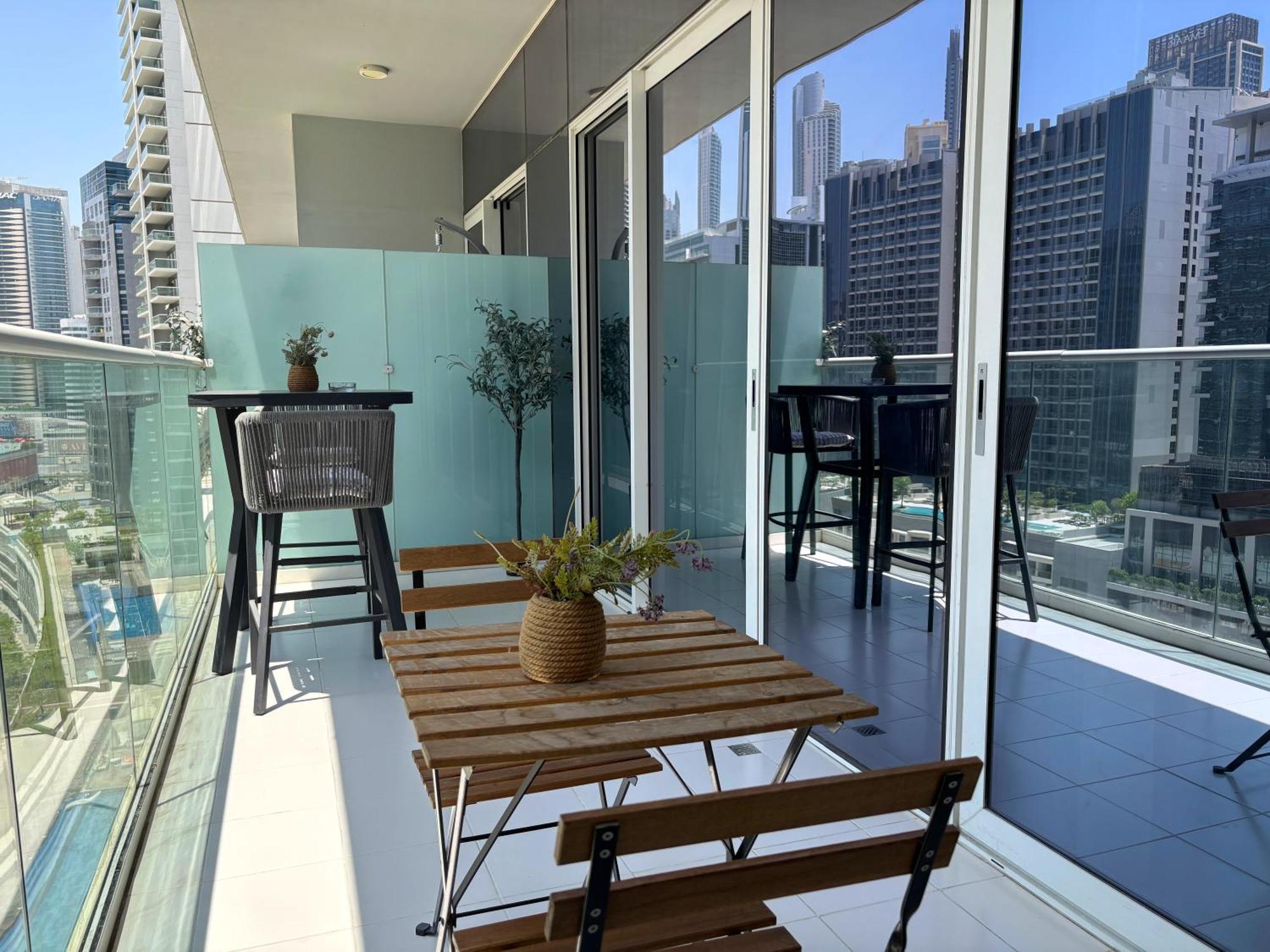 Apartment Outsider - 1br Burj Khalifa View Downtown 10min Walk To Fountain